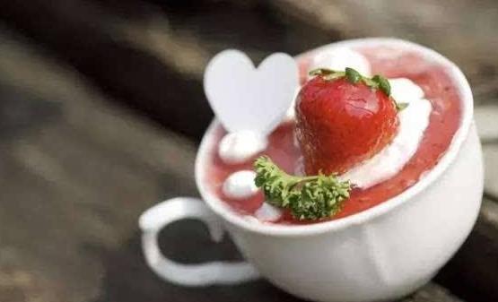 草莓的功效與作用 草莓的美味做法