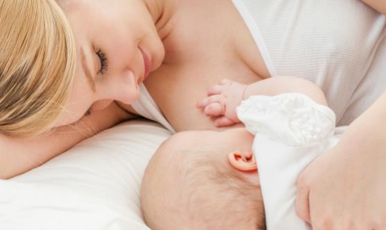 夜間喂奶學(xué)問大 新手媽媽夜間喂奶三大注意事項(xiàng)