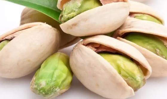 堅果的錯誤吃法 4種錯誤吃法等于浪費營養(yǎng)