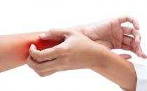 ?皮膚瘙癢乃是干燥惹的禍 皮膚瘙癢這五個(gè)驗(yàn)方請收好