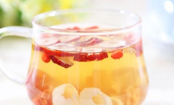 女人冬天補氣血 經前喝桂圓紅棗湯來改善