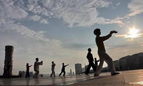 老人晨練方法 老年人晨練謹記6個注意事項