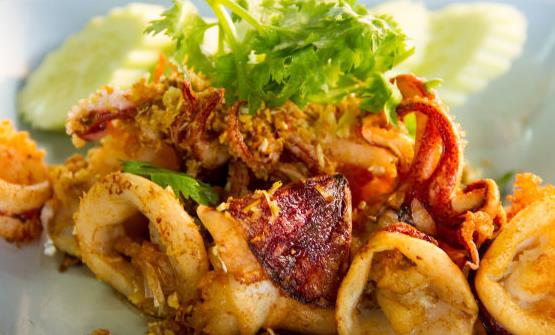 越吃會(huì)導(dǎo)致血管越堵的食物 常吃這10種食物讓血管干凈如新