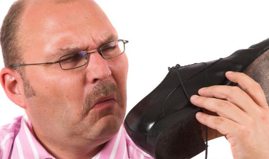 腳臭有時令人很尷尬 有效除腳臭的十二個小竅門分享