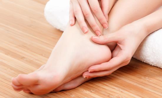 腳臭有時令人很尷尬 有效除腳臭的十二個小竅門分享