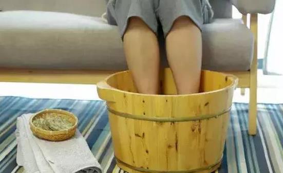 泡腳養生真的不是人人都適合 泡腳應遵循兩個原則