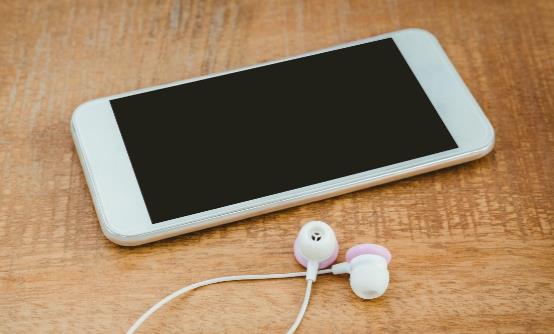 讓你的手機省電的13個小妙招 手機電池保養有妙招