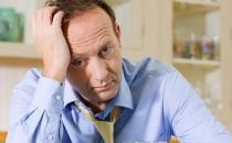 喝酒后會頭痛的原因 酒后頭疼喝杯橙汁解毒又解渴 