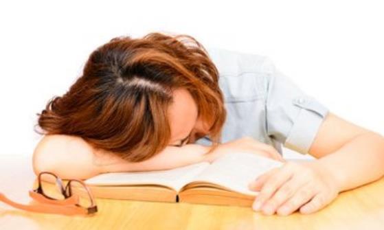 缺鉀會(huì)感到頭暈?zāi)垦H菀灼>? 缺鉀多吃7種食物補(bǔ)回來(lái)