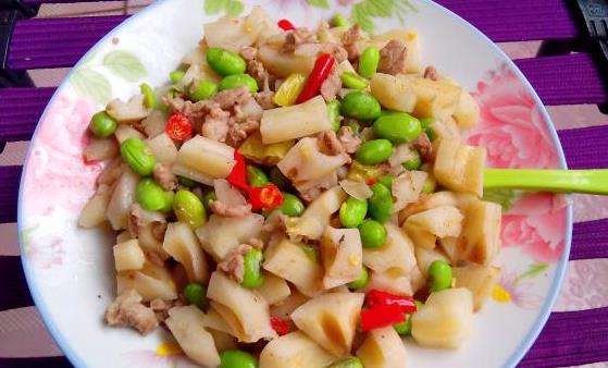 光吃肉對(duì)身體不健康 搭配開胃小菜不長胖