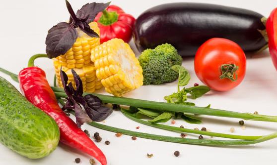 粗纖維在消化系統中有吸水作用 推薦7類粗纖維食物