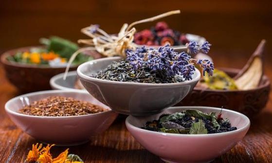 飲酒過度對肝臟腸胃造成損害 老中醫提供的解酒方