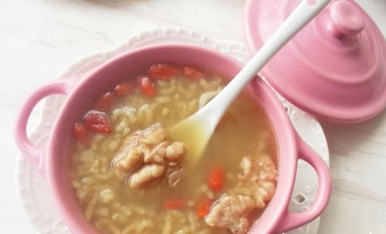 枸杞最補(bǔ)腎壯陽的搭配法 效果加倍還能補(bǔ)血養(yǎng)顏