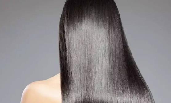 導致女性掉發的6個原因