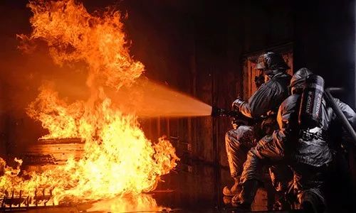 央視五大名嘴主持人皆因患癌離世 哪些職業更易患癌?