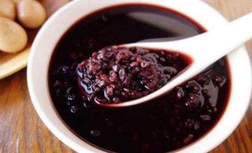 黑米粥有哪些功效與作用?黑米粥養胃嗎?怎么做養腎