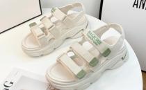 涼鞋泡水發臭原因是什么 涼鞋里面太滑怎么辦