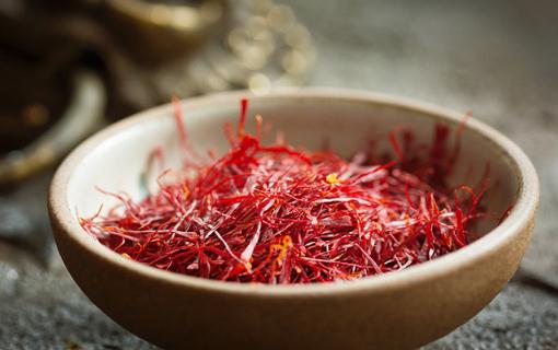 藏紅花可以調理月經嗎 喝了藏紅花月經一直不干凈怎么辦