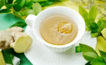 早餐不建議吃哪些食物，不吃早餐的危害：低血糖、胃炎、胃潰瘍