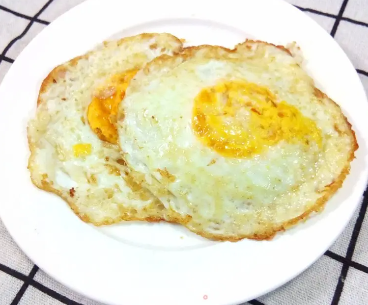 兩個(gè)荷包蛋的熱量